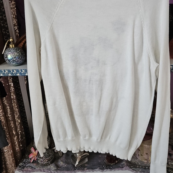 Disney Women's Cream Sweater with 1940s Era Minnie Mouse Graphic - Picture 3 of 3